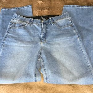 Curve Appeal Comfort High Rise Straight Jeans Size 10/30